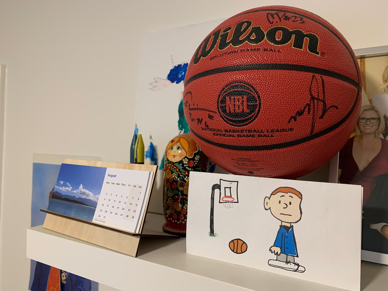 iphoneXR-ball.jpeg IphoneXR ball